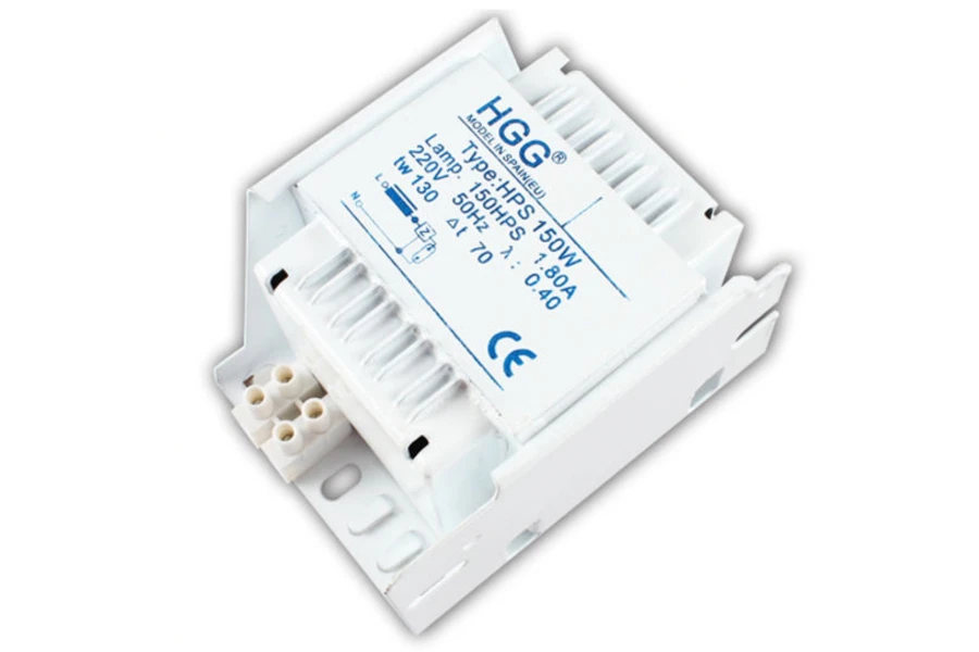 Flood Light de descarga de alta intensidade em um fundo branco