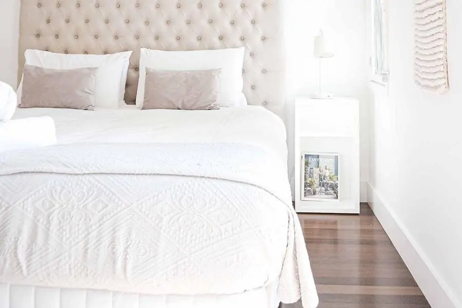 The Ultimate Buying Guide for Upholstered Beds in 2022 Reads