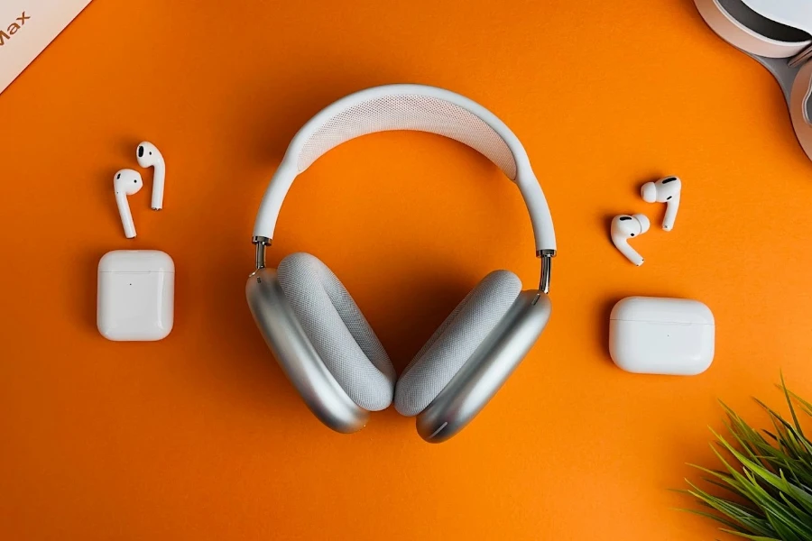 Confronto cuffie: Over-Ear vs. On-Ear e Auricolari vs. In-Ear - Alibaba.com  Reads