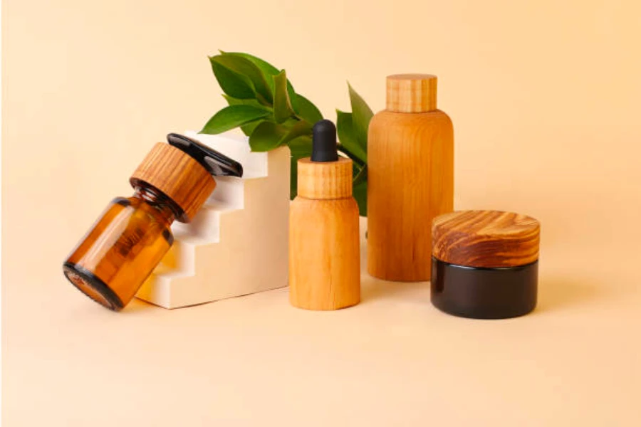 Produits de beauté dans des emballages universels en bois