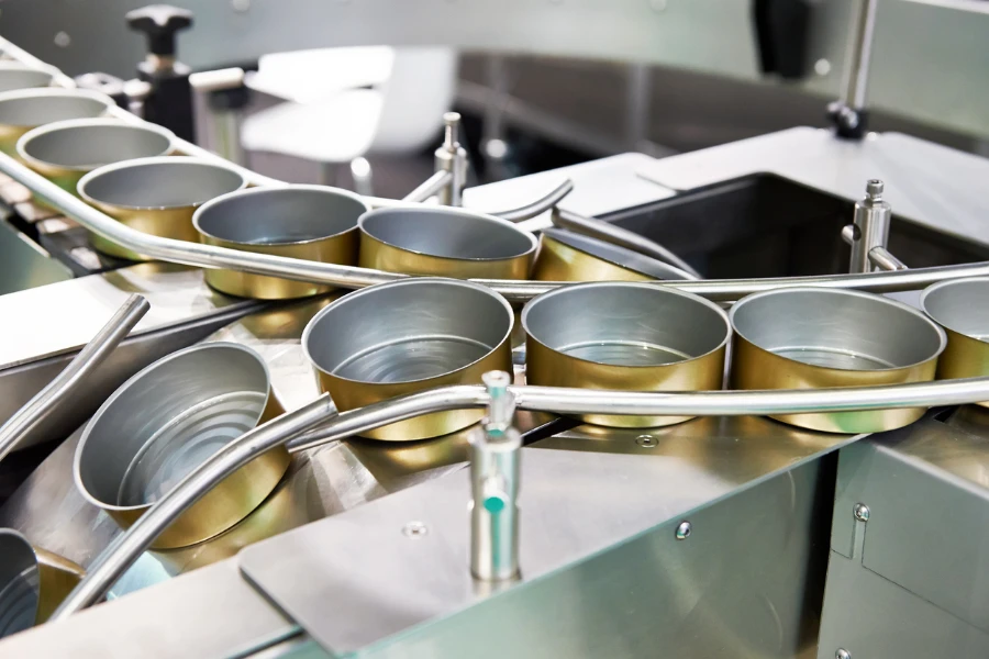 Cans in food canning factory