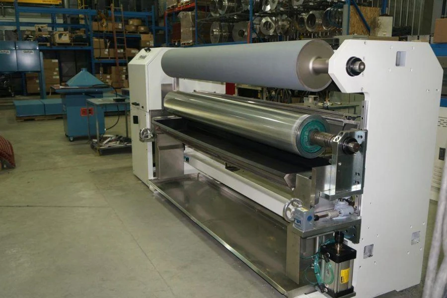 A gravure coater gluing machine