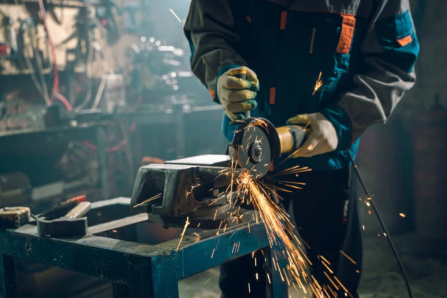 Metal processing with an angle grinder