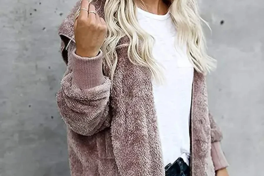 Pronóstico de tendencias de punto y jersey para mujer para otoño/invierno  2023/24 - Lecturas de Alibaba.com