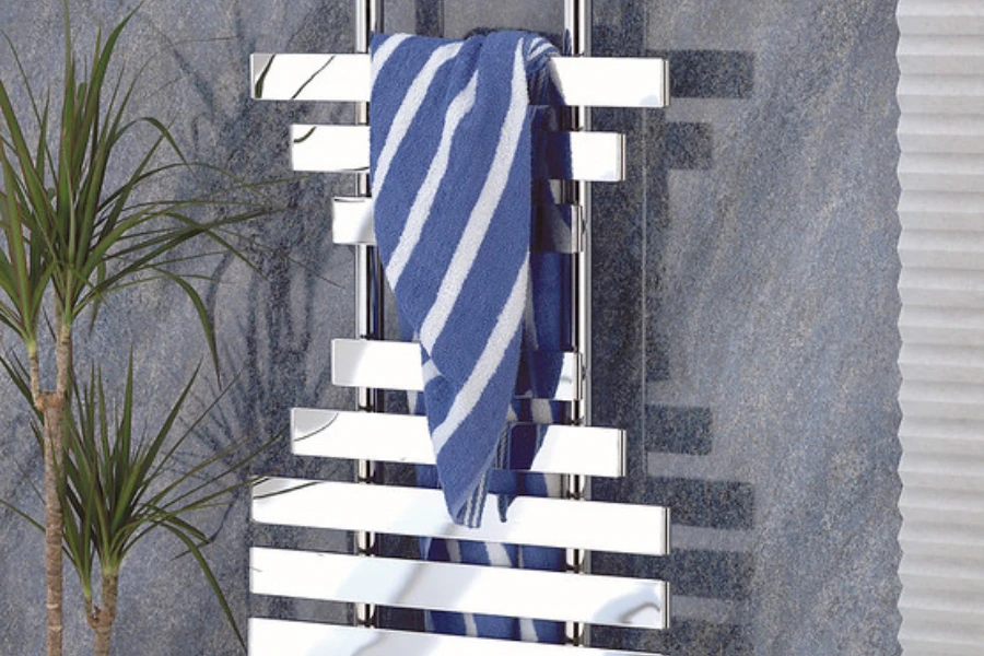 An aluminum wide-stripped designed towel warmer