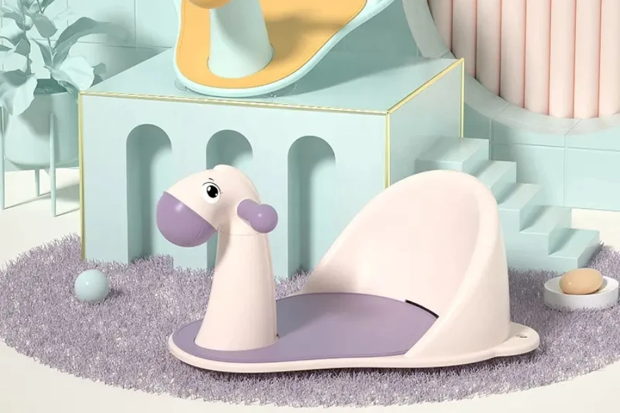 Sièges de bain bébé avec jouets intégrés