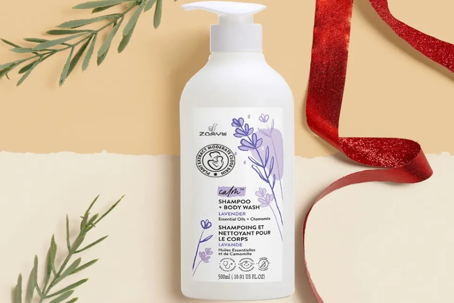 Baby shampoo with chamomile and lavender extracts
