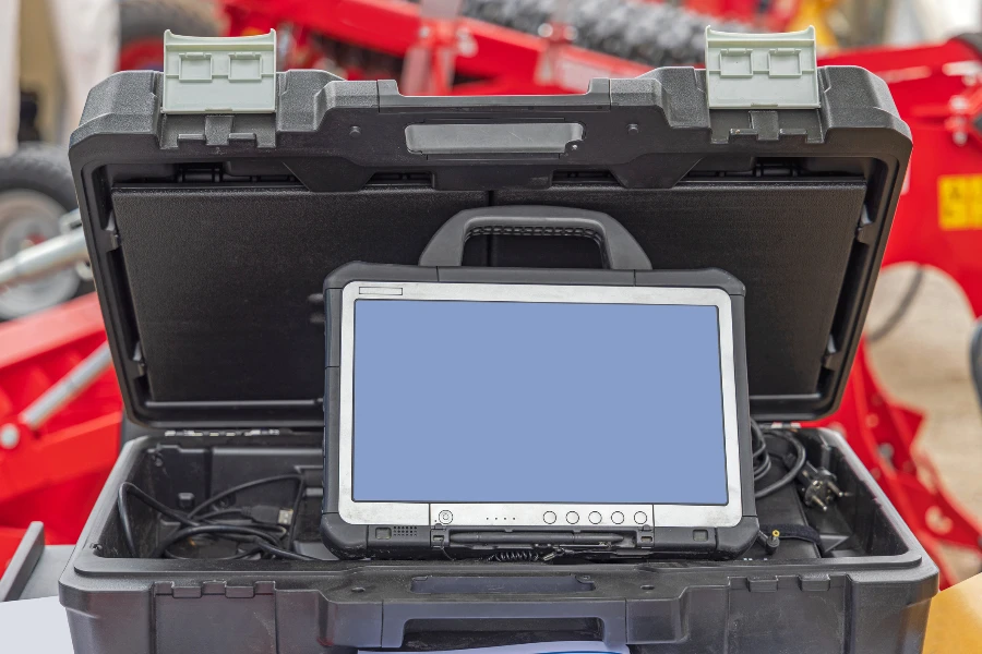 Rugged tablet computer with case