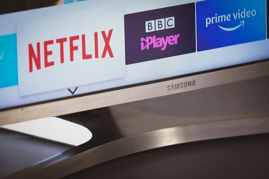 smart tv image with netflix, bbc iplayer and amazon prime video icons on the tv screen